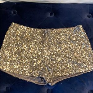 Gold and silver sequins short shorts